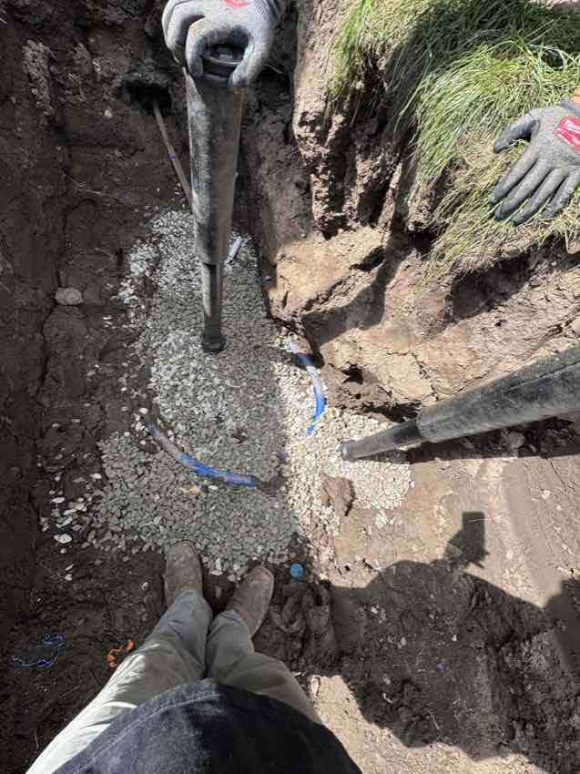 Water service line replacement in a gravel-bedded excavation in Utah